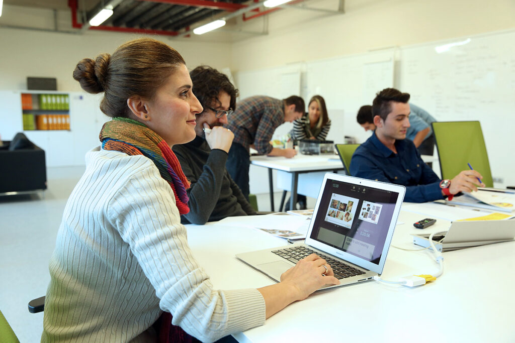 istanbul okan university classroom